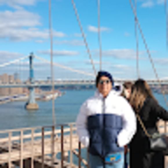 Meet your Posher, Hugo adolfo - Picture 1 of 1